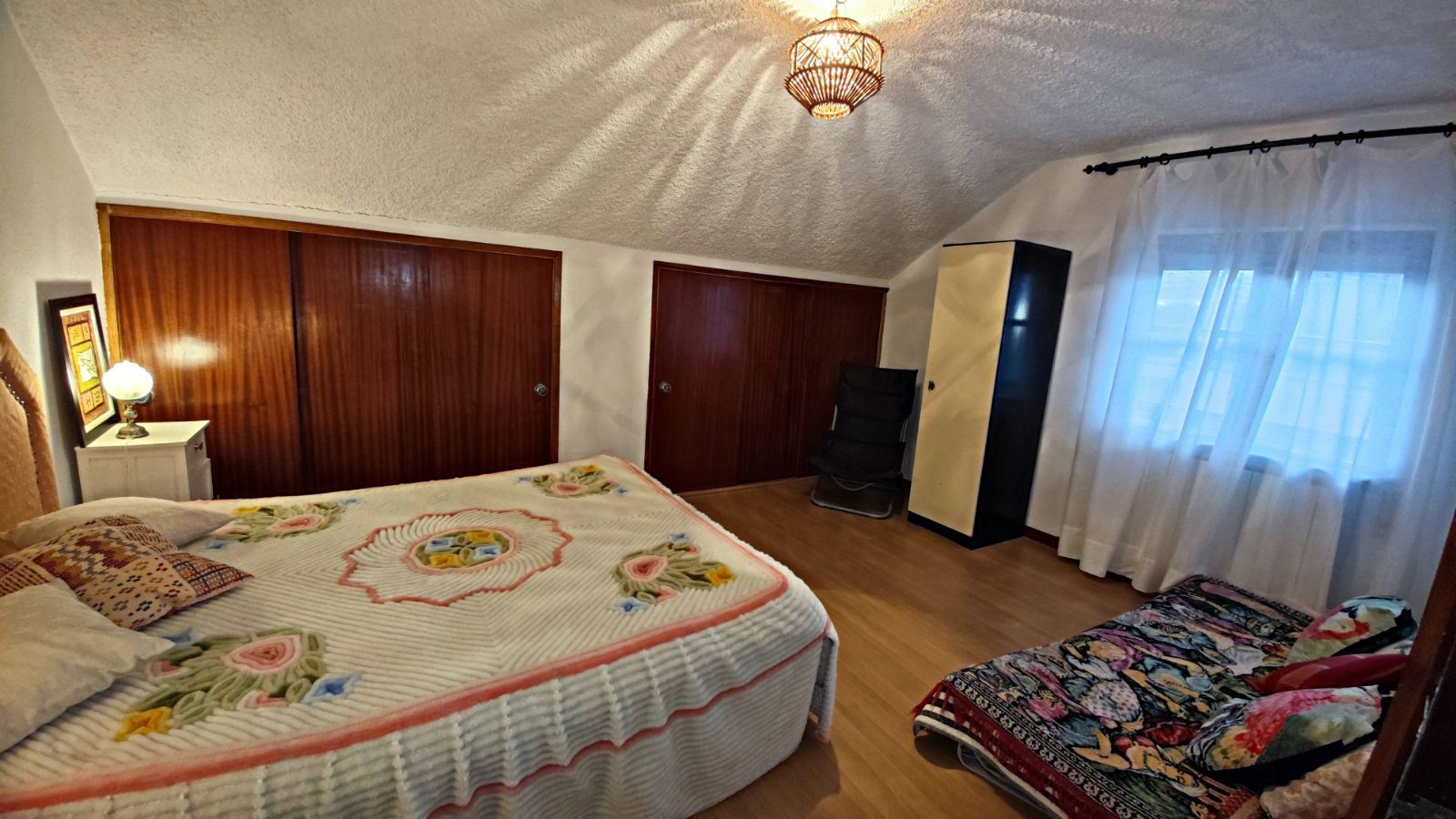 Moradia T4 para Venda em Almeida