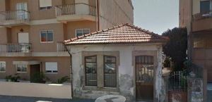 Moradia isolada T2, para Compra