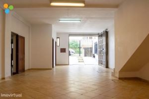 Moradia isolada T3, para Compra