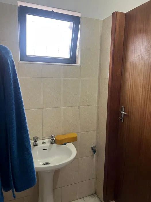 Armazém para Arrendamento em Rio Tinto