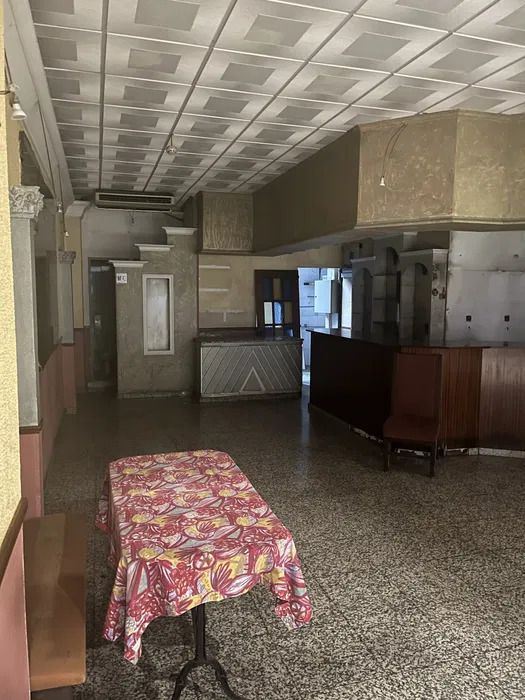 Loja para Venda em Lordelo do Ouro e Massarelos