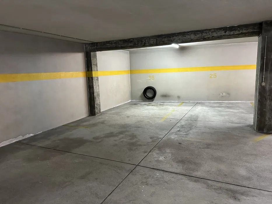 Apartamento T2 para Arrendamento em Aldoar, Foz do Douro e Nevogilde