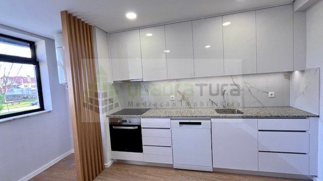 Apartamento T3 para Venda em São Mamede de Infesta e Senhora da Hora