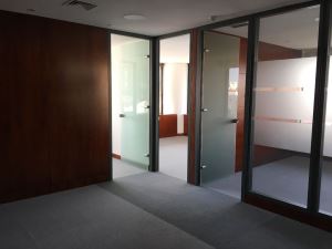 Escritório, para Arrendamento