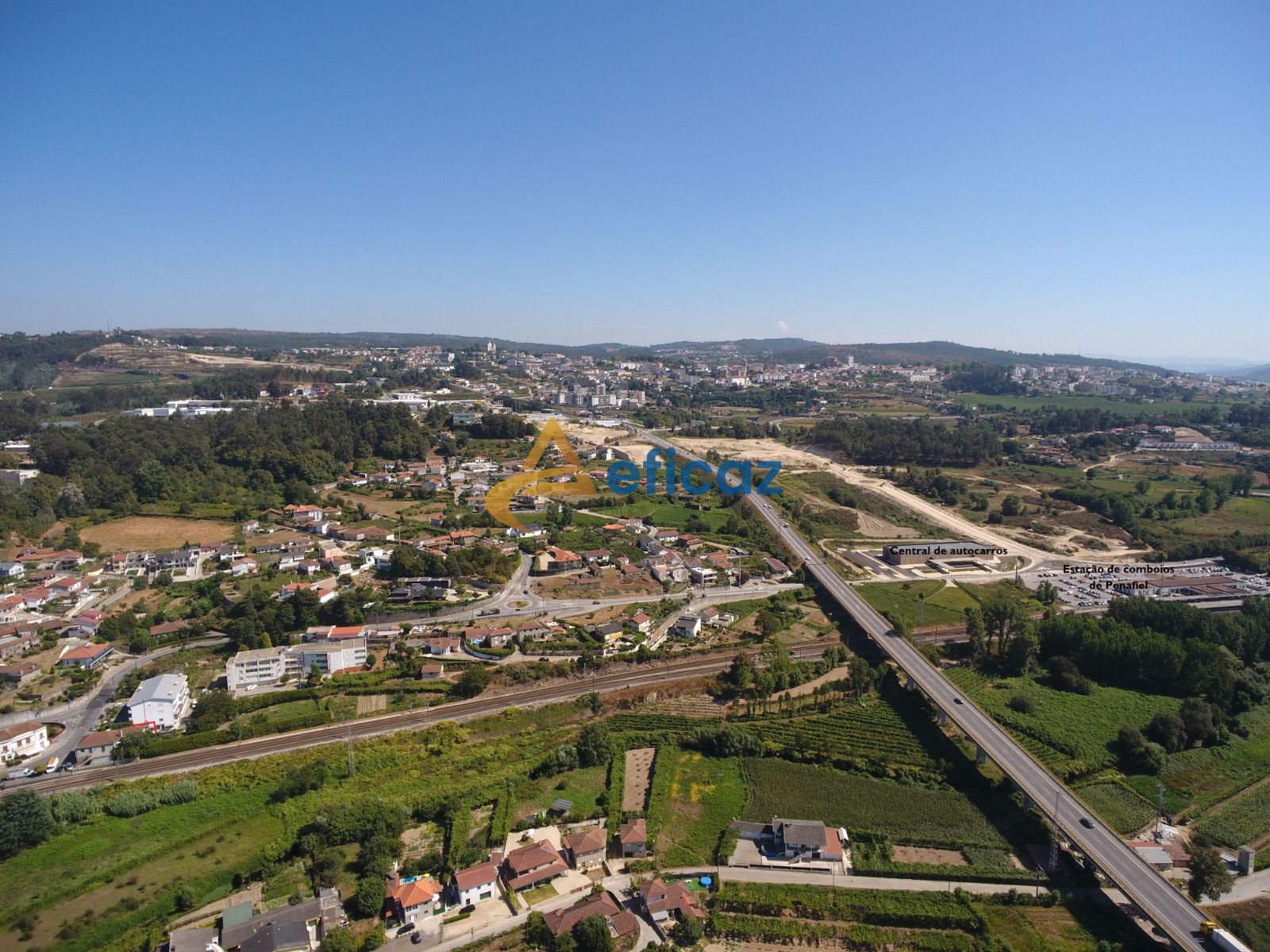 Loja para Arrendamento em Penafiel