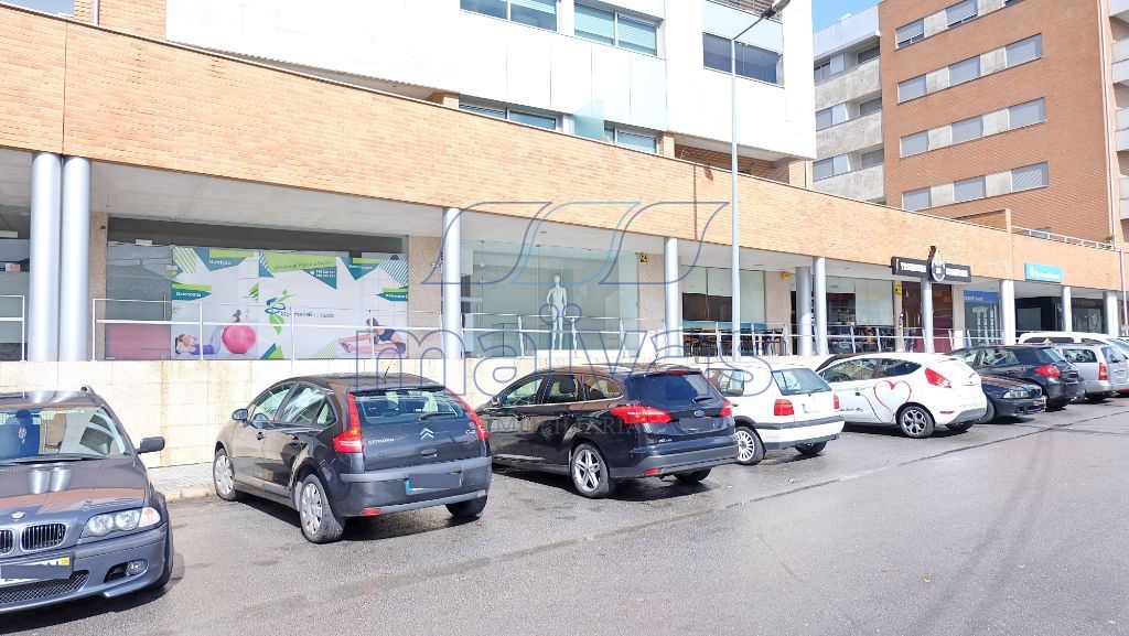 Loja  - Vila Verde e Barbudo, Vila Verde