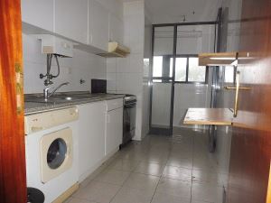 Apartamento com 2 Quartos para Compra