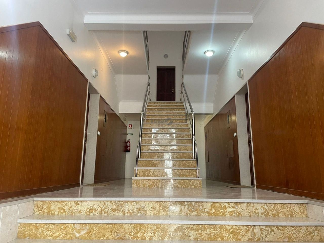 Apartamento T3 para Arrendamento em Marvila, Ribeira Santarém, São Salvador, São Nicolau Foto 4