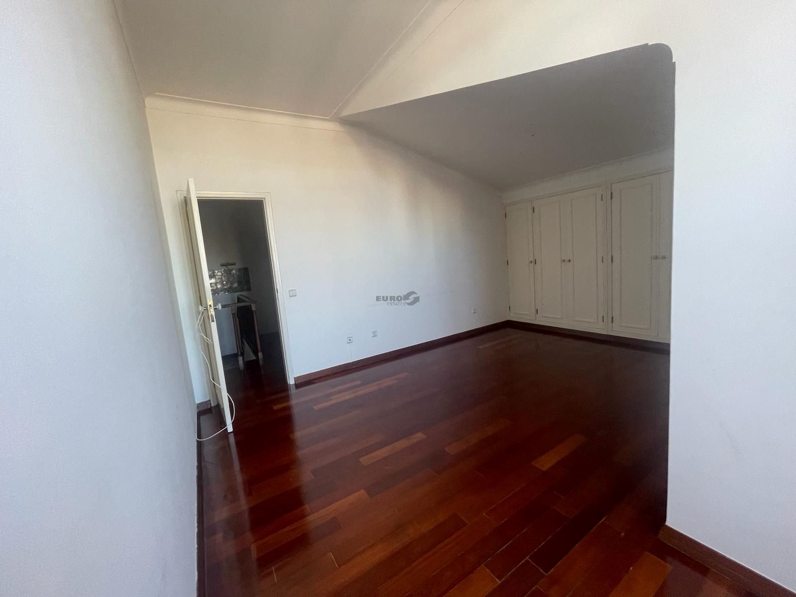Apartamento T3 para Arrendamento em Marvila, Ribeira Santarém, São Salvador, São Nicolau Foto 11
