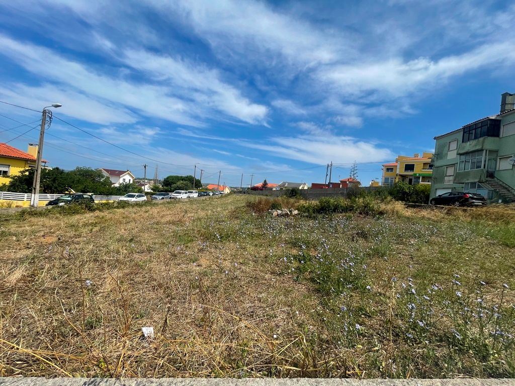 Terreno para Venda em Almargem do Bispo, Pêro Pinheiro e Montelavar