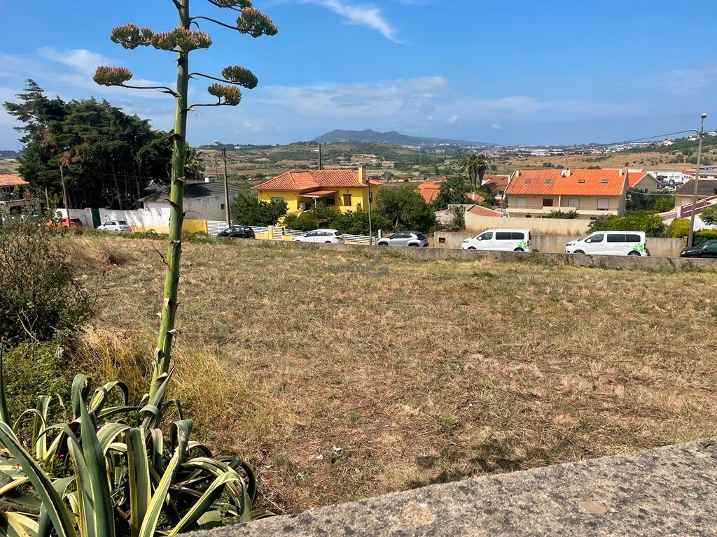 Terreno para Venda em Almargem do Bispo, Pêro Pinheiro e Montelavar