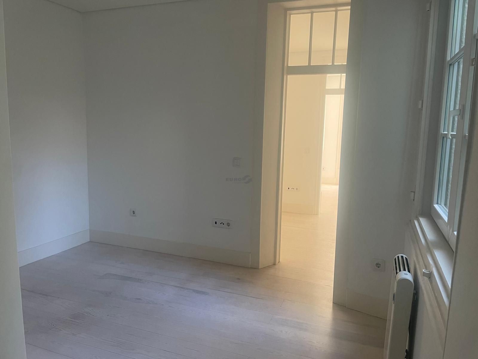 Apartamento T1 para Arrendamento em Estrela