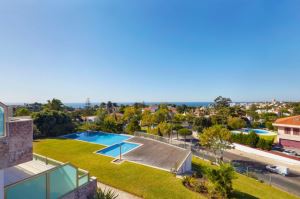 Apartamento com 4 Quartos para Compra