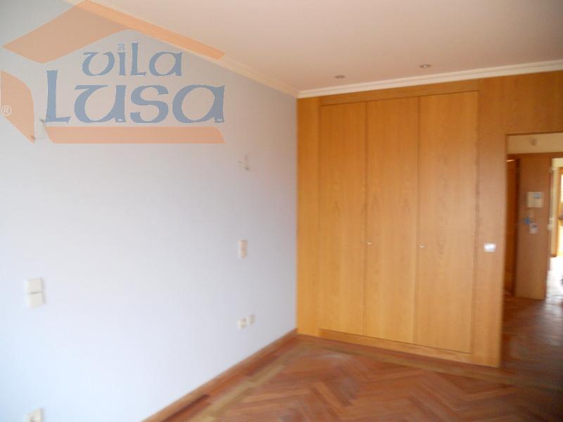 Moradia T3 para Venda em Mafamude e Vilar do Paraíso