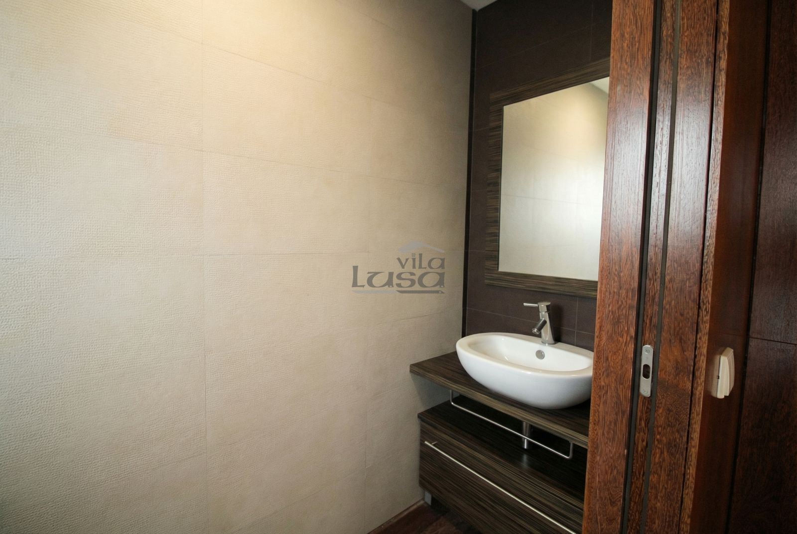 Moradia T4 para Venda em Mafamude e Vilar do Paraíso