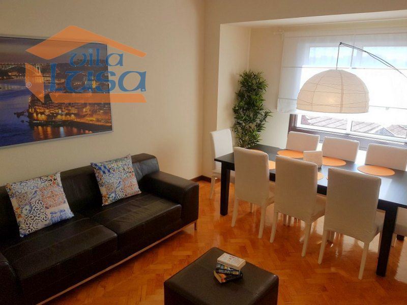 Venda Apartamento T5