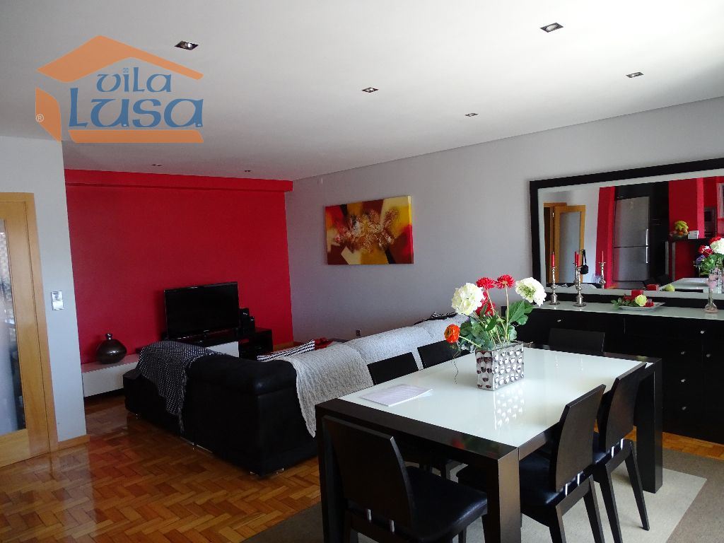 Venda Apartamento T5