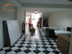 Armazém, para Arrendamento