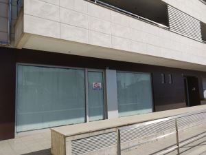 Loja, para Arrendamento