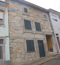 Moradia em banda T3, para Compra