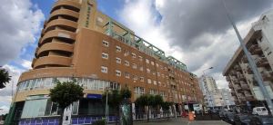 Loja em centro comercial, para Compra