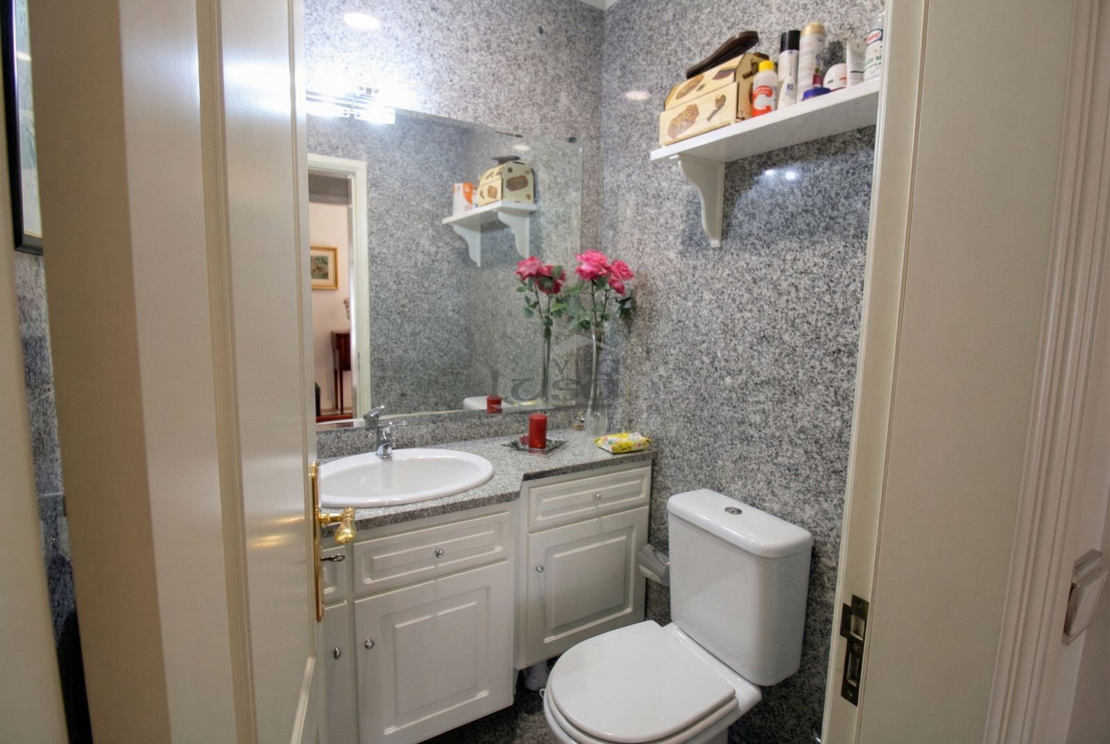 Moradia T5 para Venda em Mafamude e Vilar do Paraíso