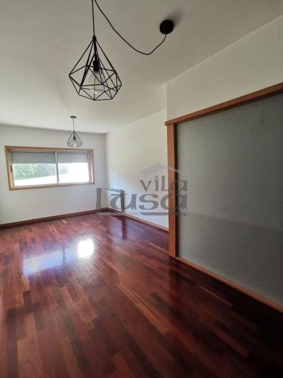 Apartamento T2 para Arrendamento em Pedrouços