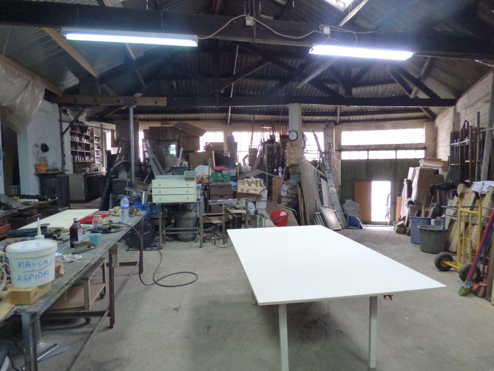 Prédio para Venda em Santa Marinha e São Pedro da Afurada