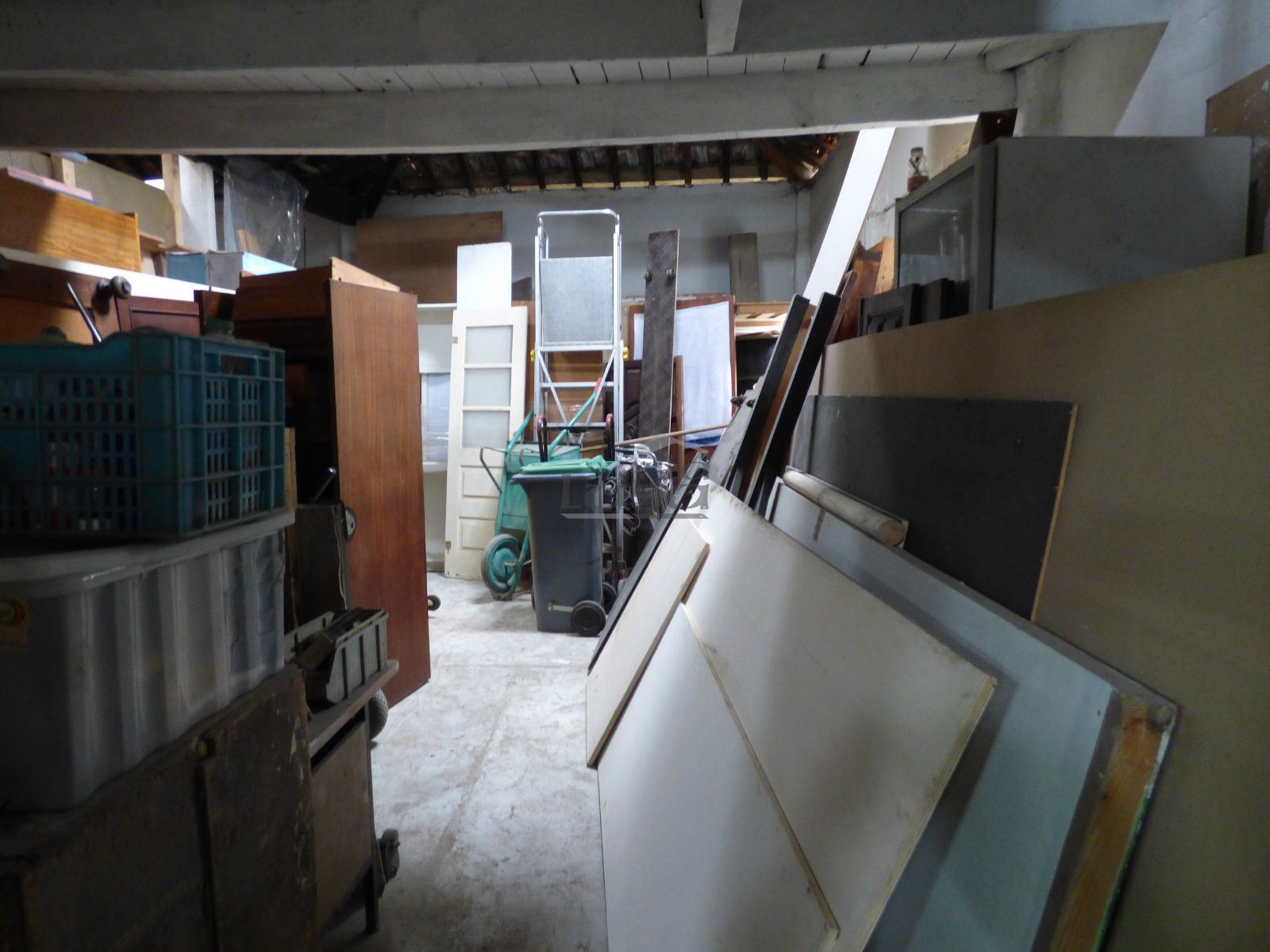 Prédio para Venda em Santa Marinha e São Pedro da Afurada