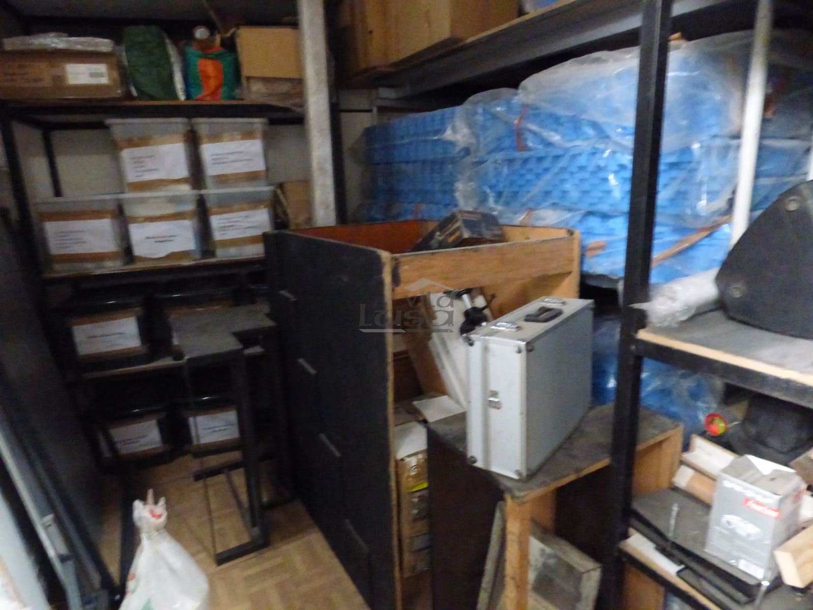 Prédio para Venda em Santa Marinha e São Pedro da Afurada