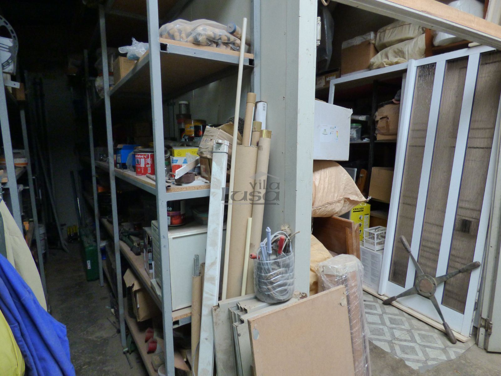 Prédio para Venda em Santa Marinha e São Pedro da Afurada