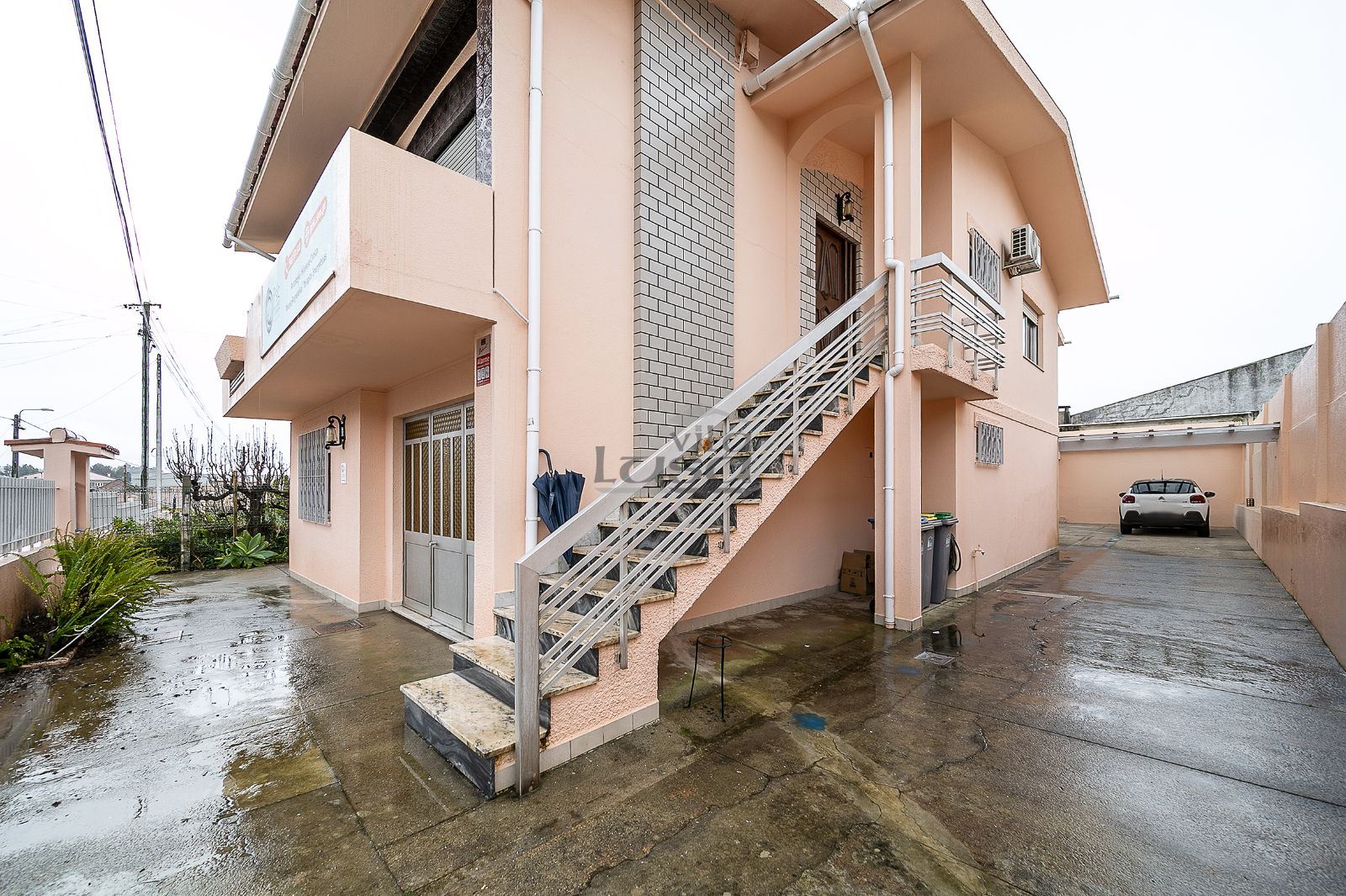 Moradia T4 para Venda em Arcozelo