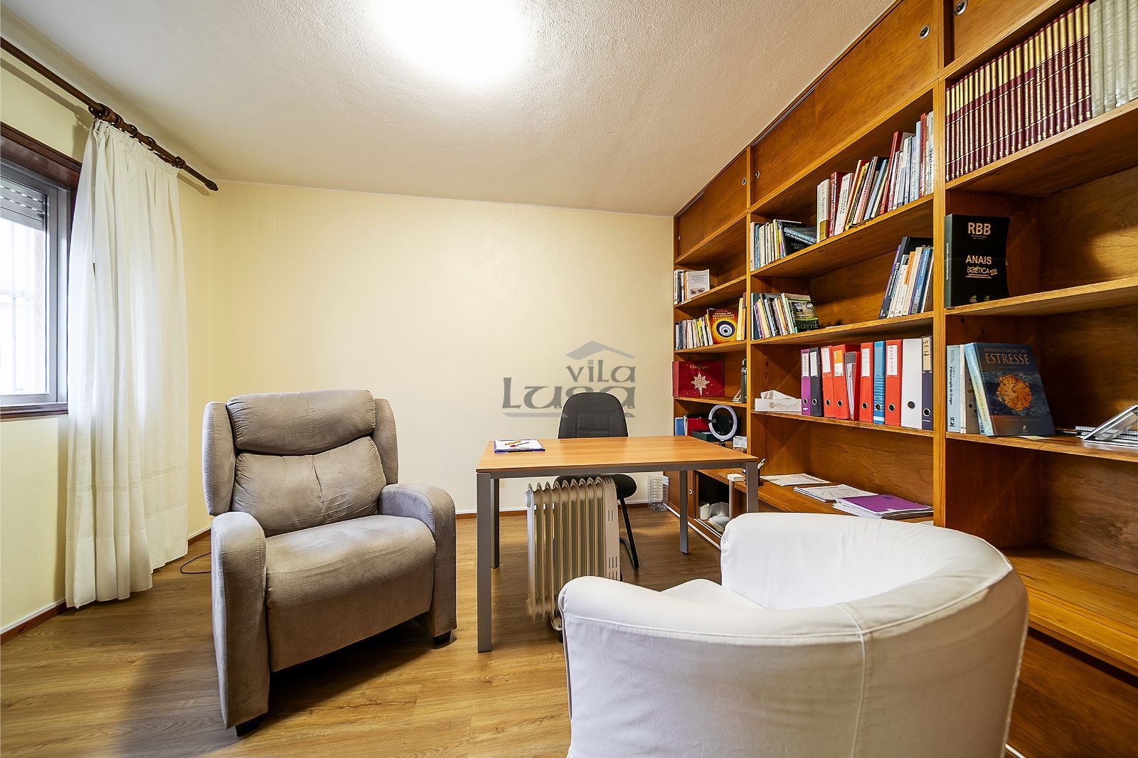 Moradia T4 para Venda em Arcozelo