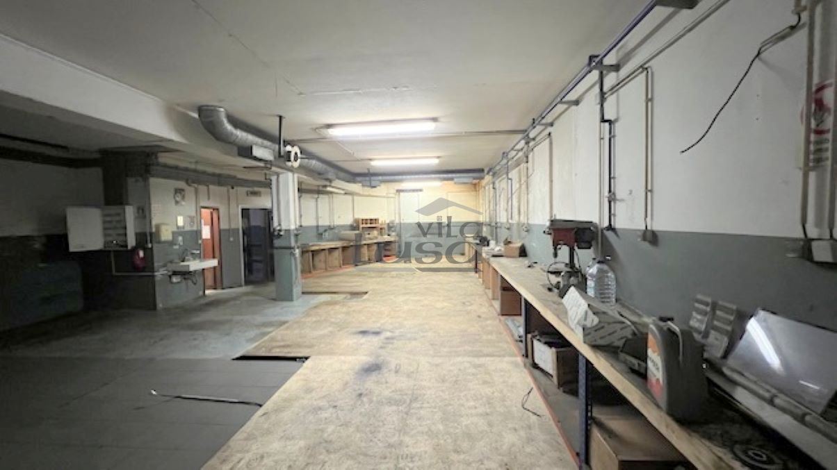 Armazém para Venda em Avintes