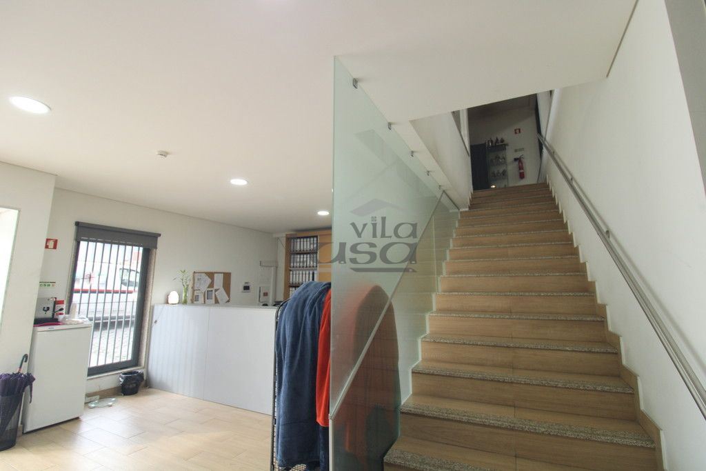 Armazém para Arrendamento em Alfena