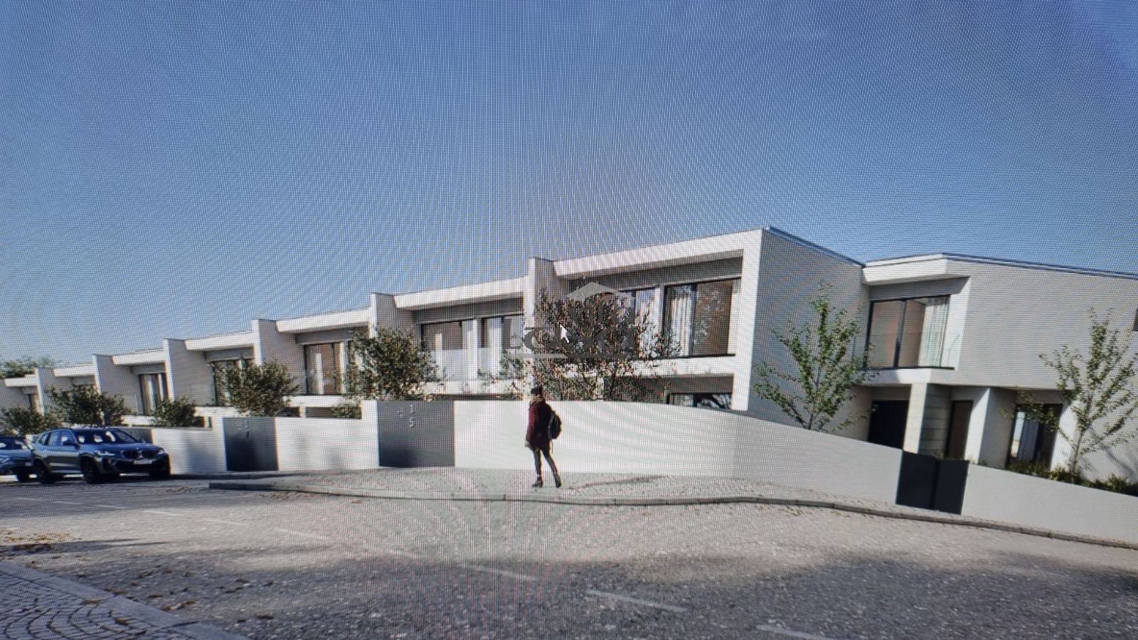 Moradia T3 para Venda em Gondomar (São Cosme), Valbom e Jovim
