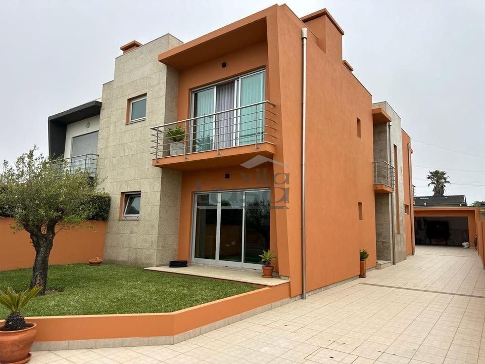 Moradia T3 para Venda em Arvore
