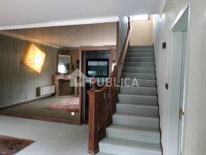 Casa aislada T6, para Alquiler