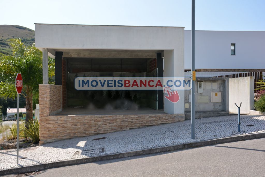 Escritório  - Malveira e São Miguel de Alcainça, Mafra