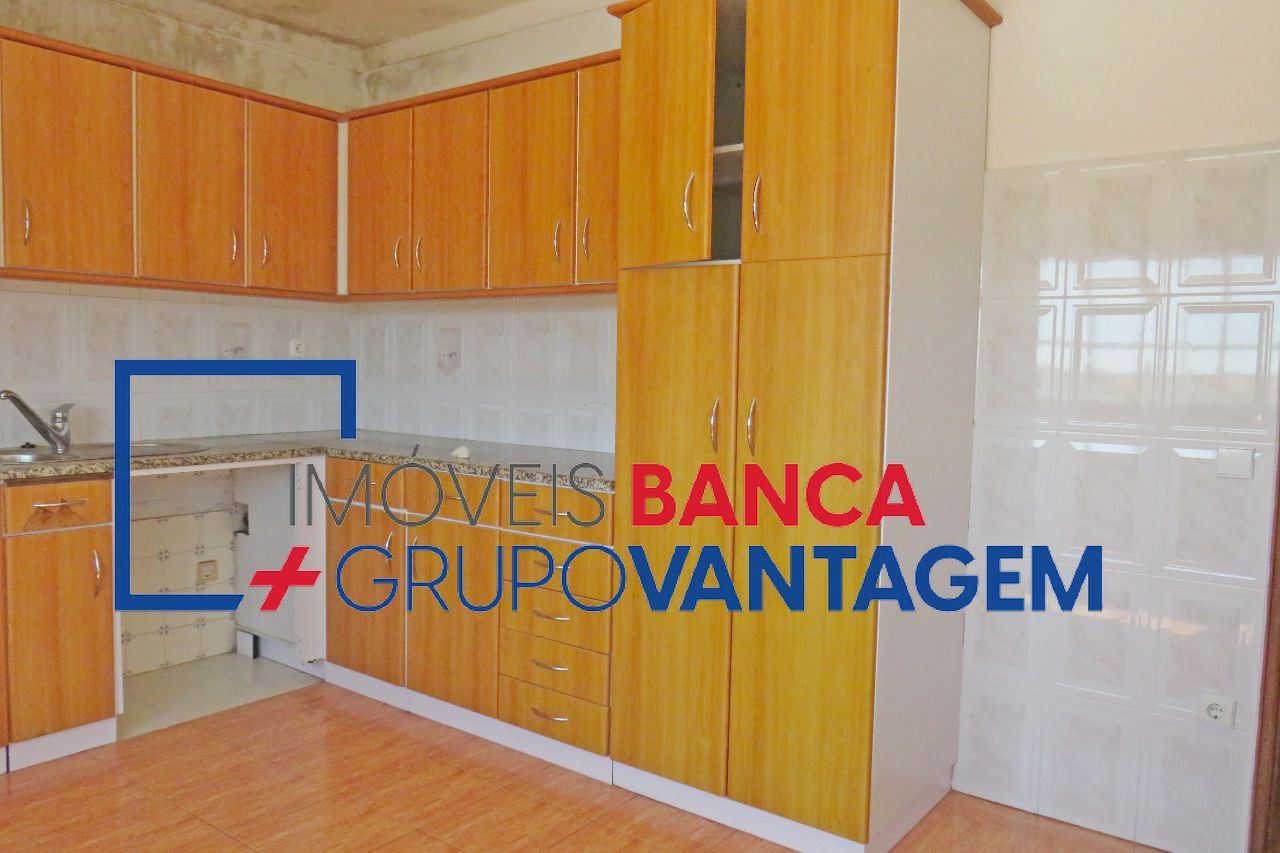 Apartamento T2 para Venda em Pataias e Martingança Foto 5 / 20