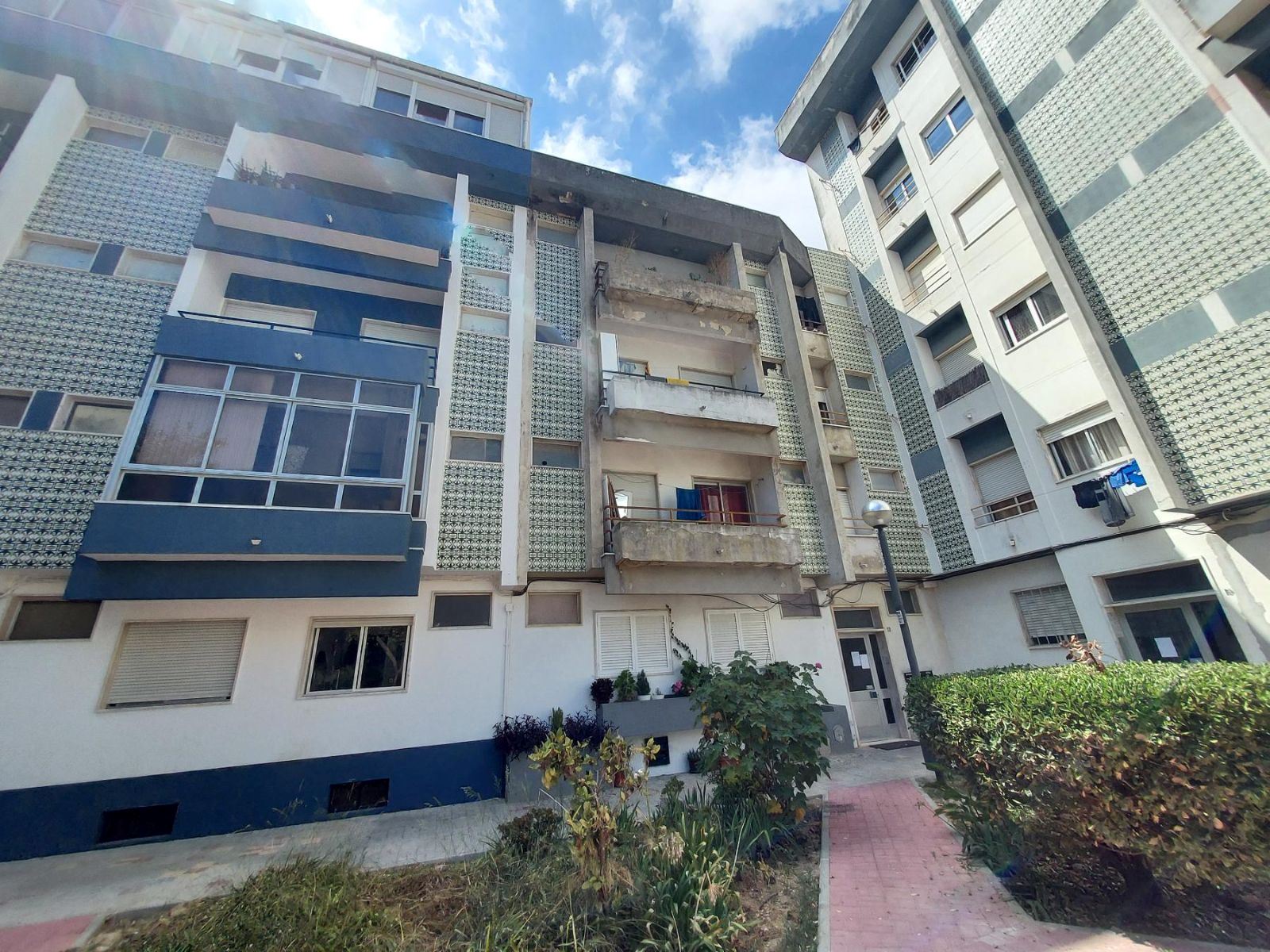 Apartamento T2 para Venda em Rio de Mouro Foto 2 / 4