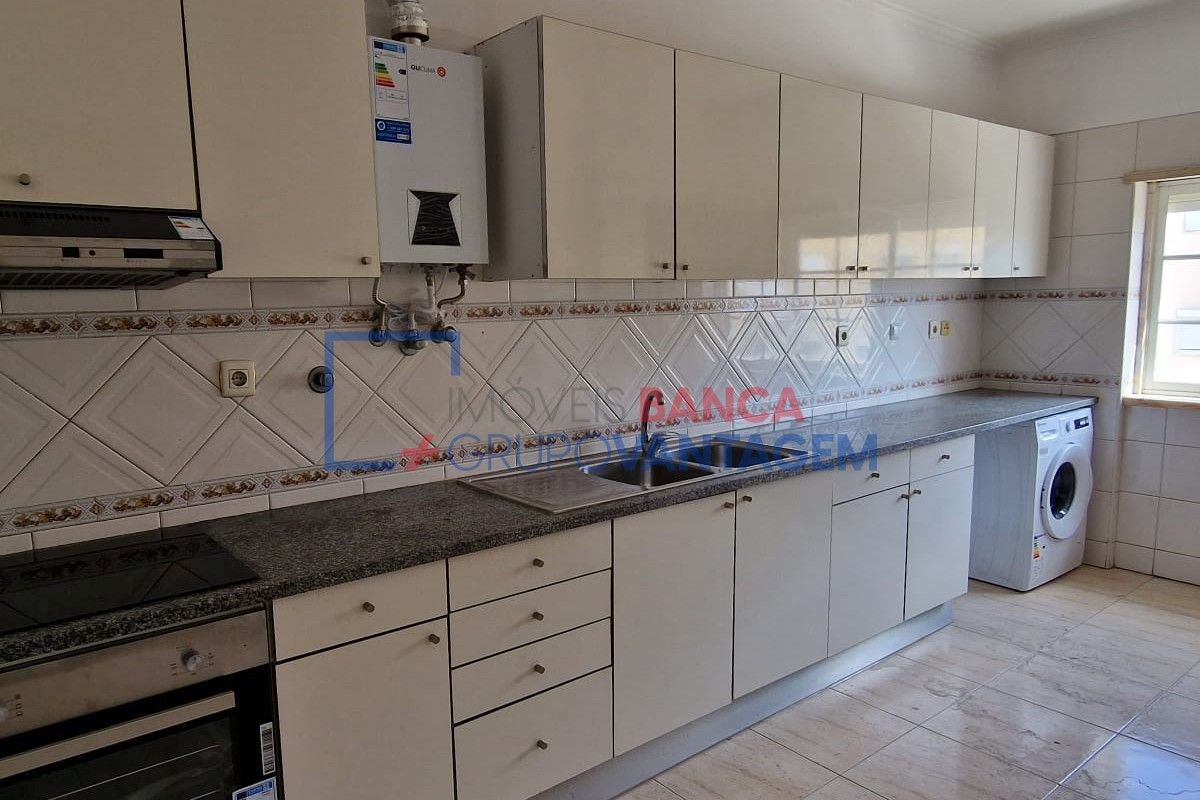 Apartamento T3 para Venda em Seixal, Arrentela e Aldeia de Paio Pires