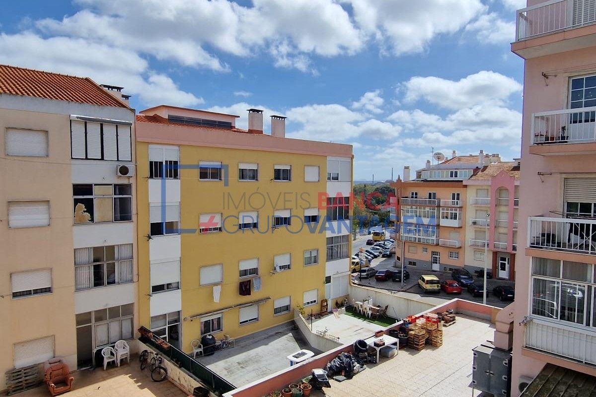 Apartamento T3 para Venda em Seixal, Arrentela e Aldeia de Paio Pires