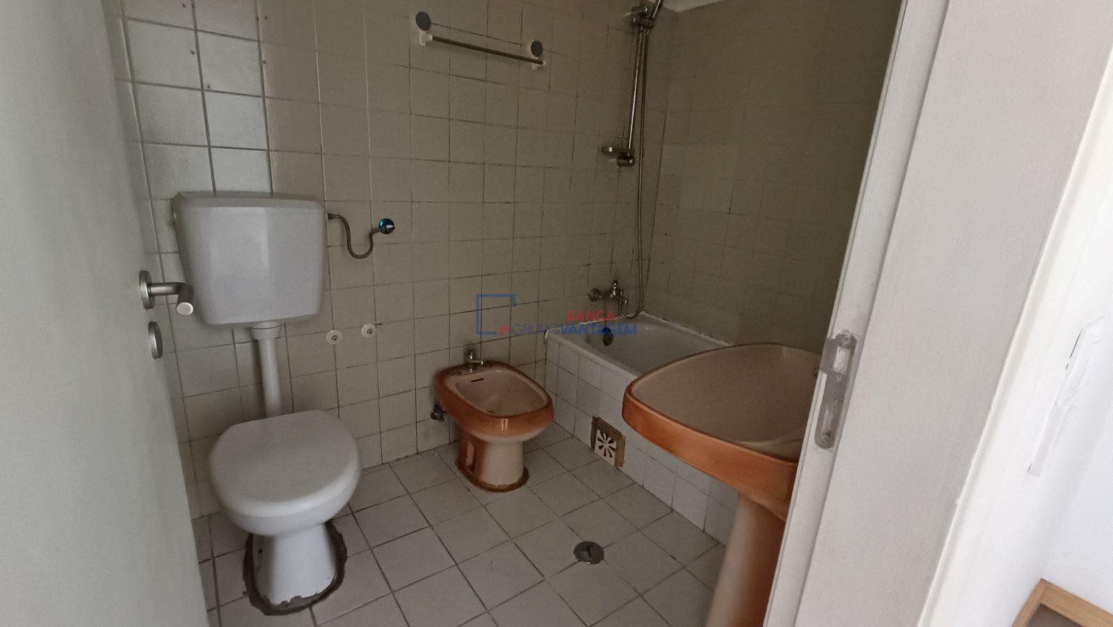 Apartamento T2 para Venda em Castanheira do Ribatejo e Cachoeiras Foto 8/13