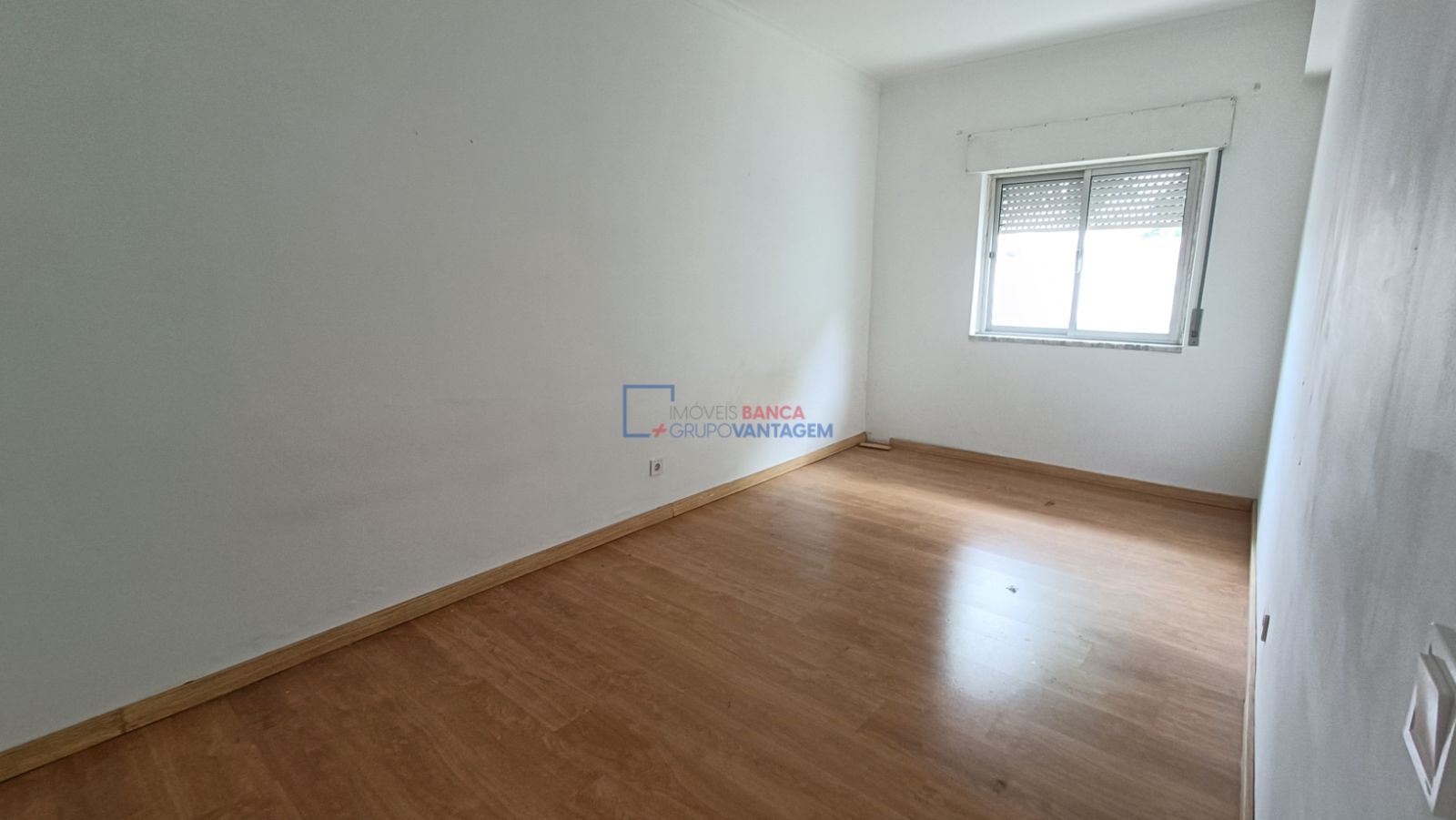 Apartamento T2 para Venda em Castanheira do Ribatejo e Cachoeiras Foto 12/13