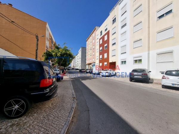 Apartamento T3 À Venda Em Setúbal