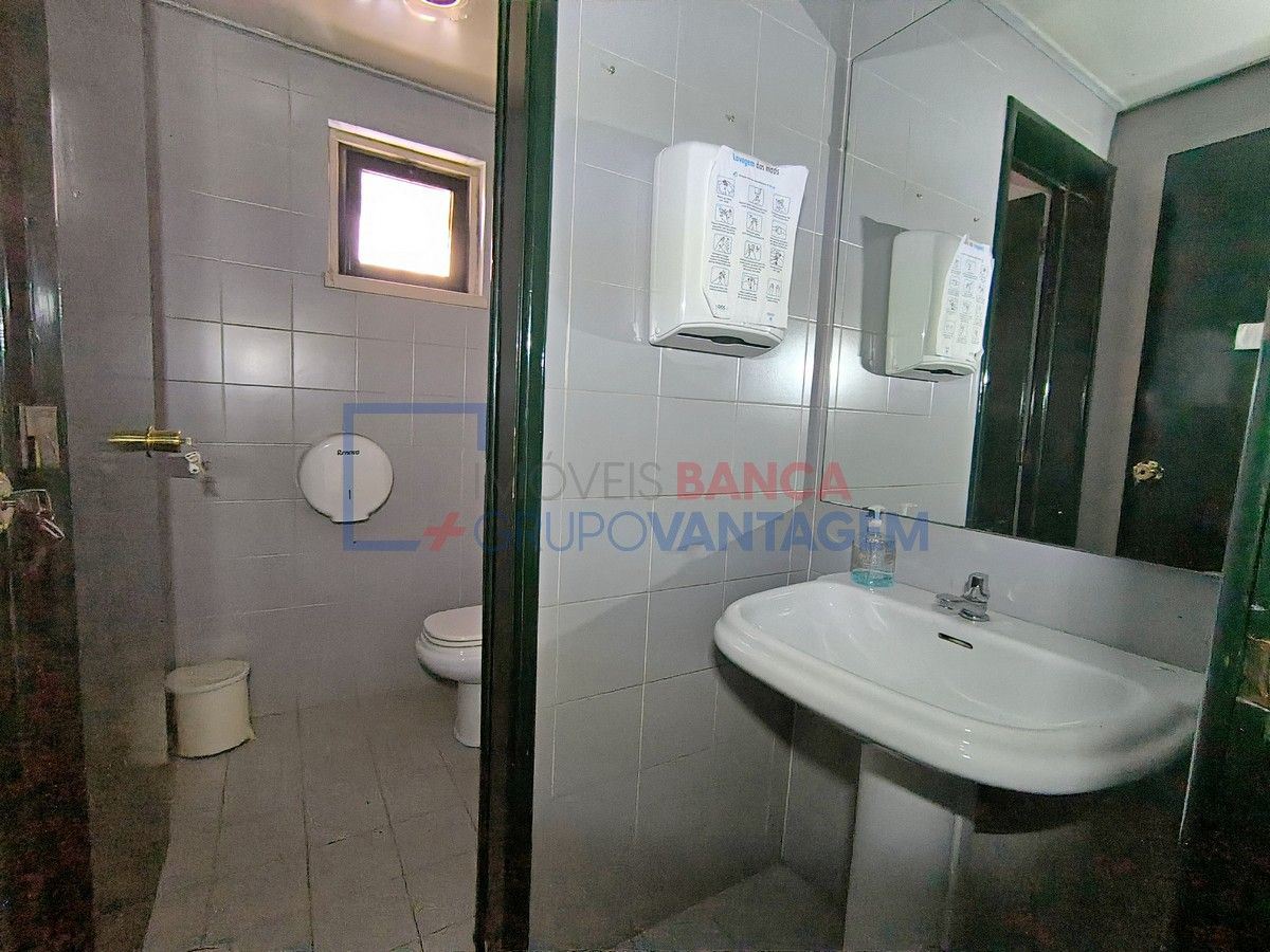 Loja para Venda em Arroios