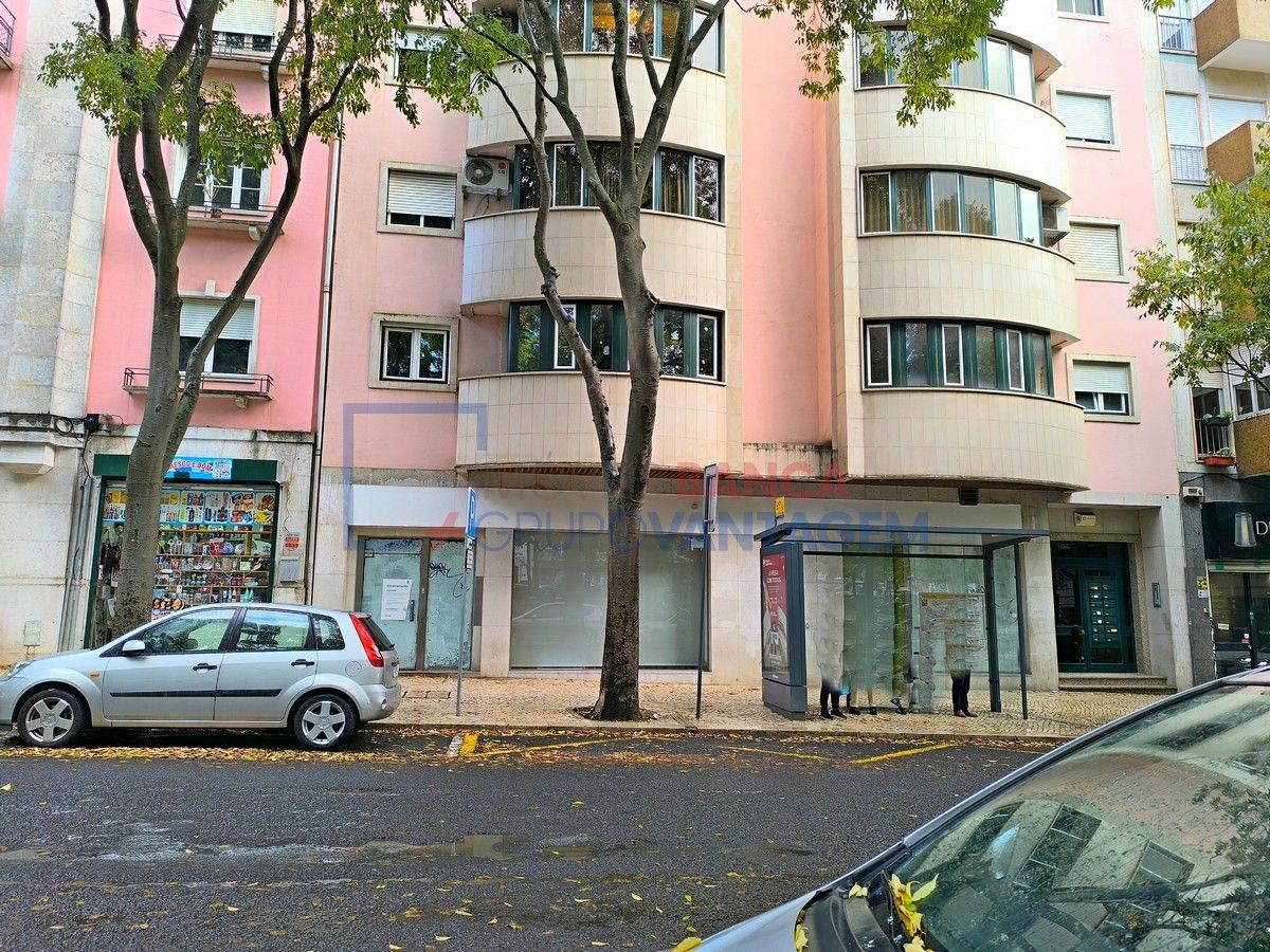 Loja para Venda em Arroios