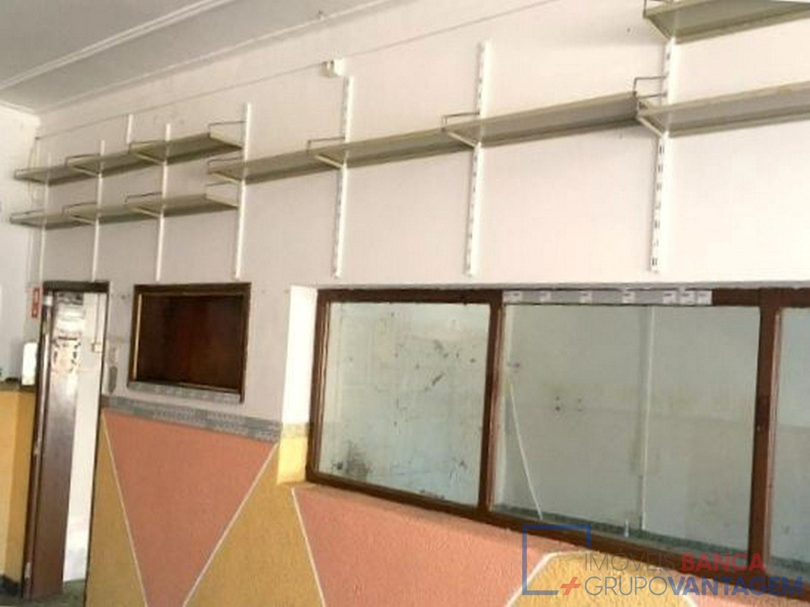 Loja para Venda em Cunheira