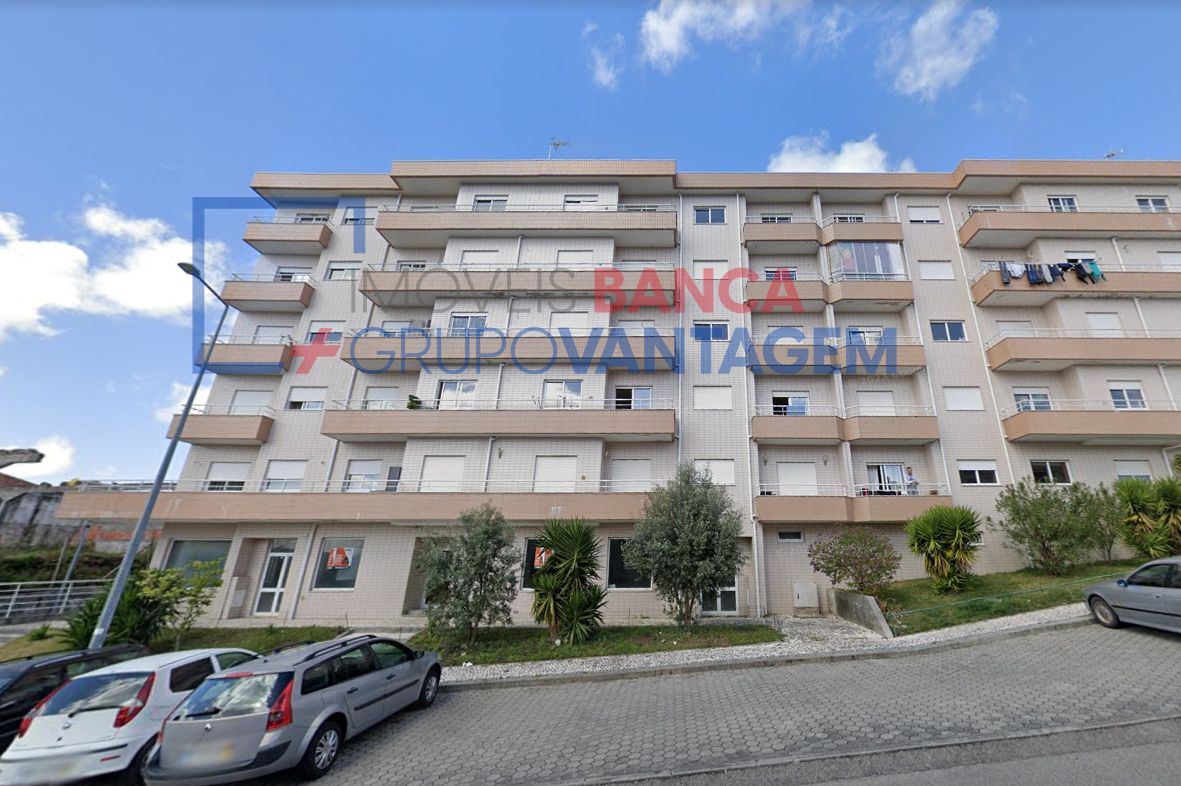 Apartamento T3 para Venda em O. Azeméis, Riba-Ul, Ul, Macinhata Seixa, Madail